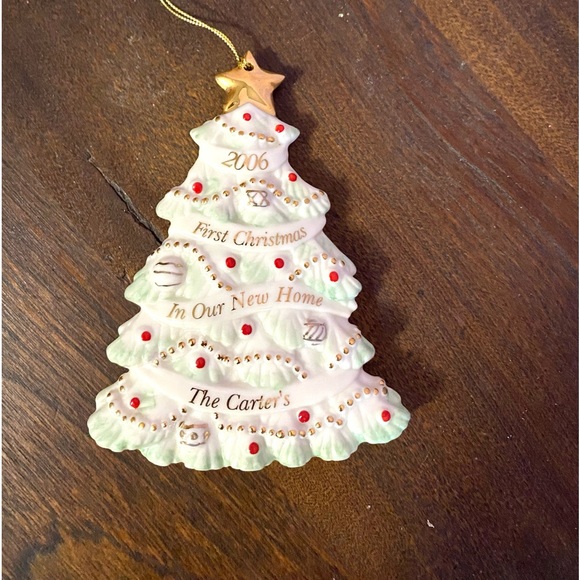 Lenox tree ornament, gold detailing - Picture 1 of 13